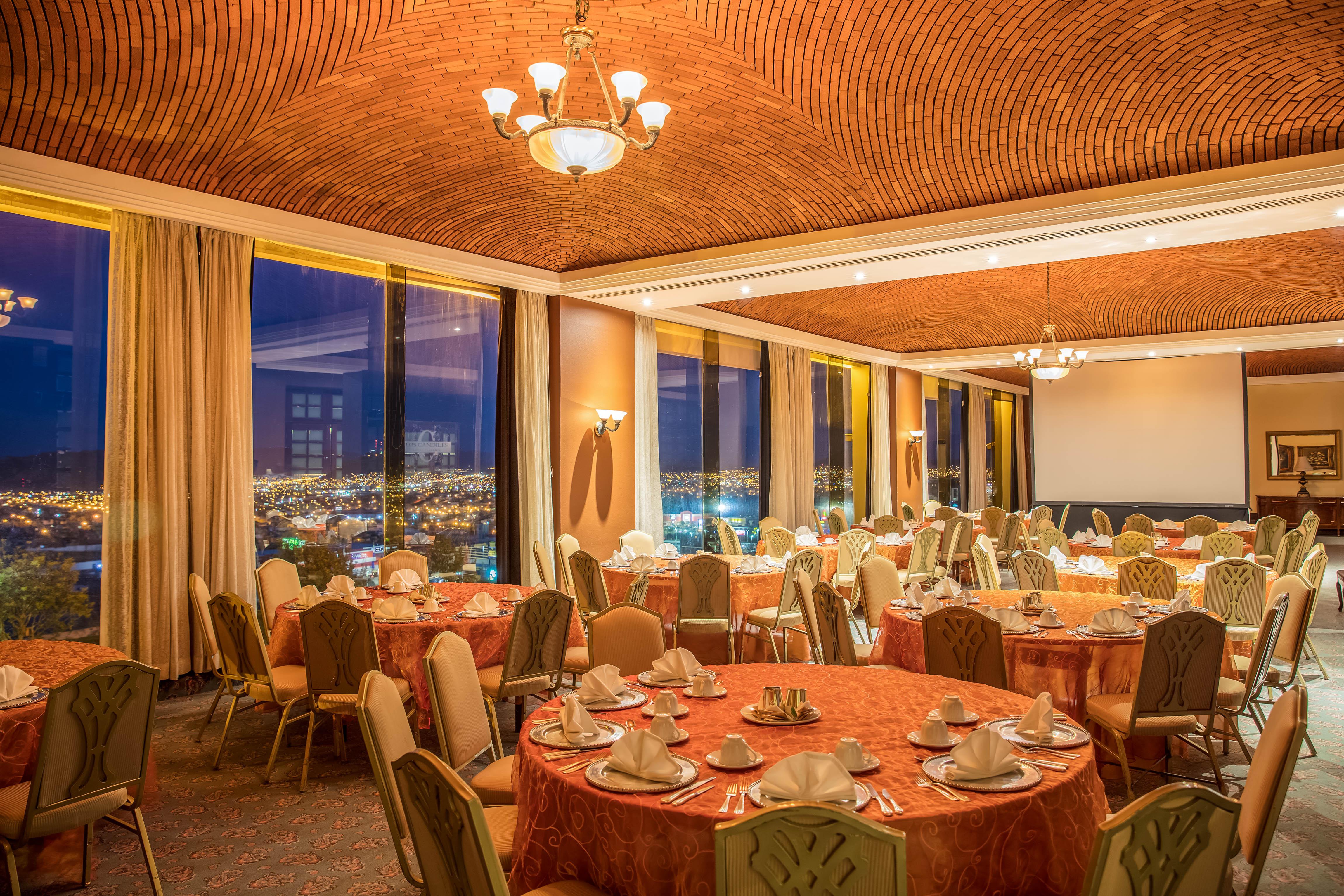 Sheraton Chihuahua Soberano Εξωτερικό φωτογραφία